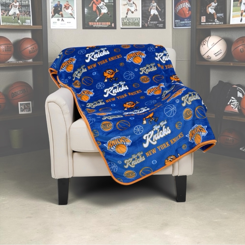 Pegasus New York Knicks Retro Mascot Royal Plush Throw Blue Orange Blanket - 60x